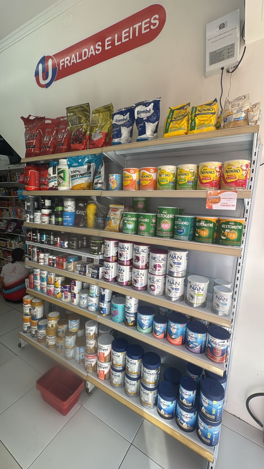Interior da Loja - Fraldas e Leites