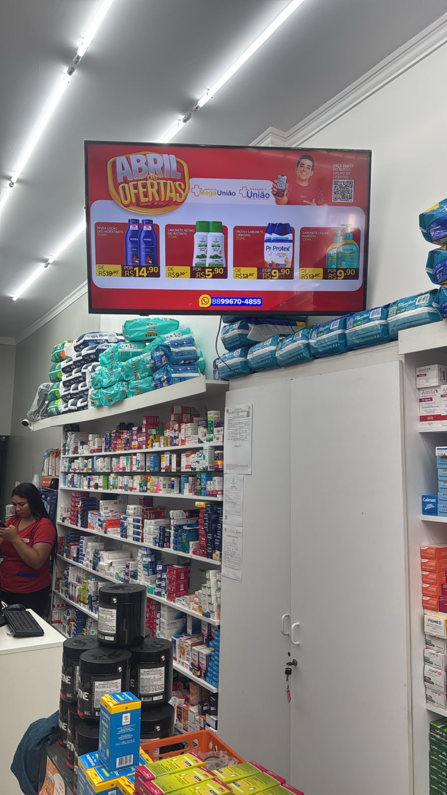 Interior da Loja - Caixa e Ofertas